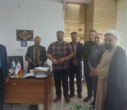 تبریک و اهدای شاخه گل توسط رئیس دانشکدگان فارابی دانشگاه تهران به استادان و همیاران آموزشی در روز گرامیداشت روز معلم و مقام استاد