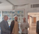 تبریک و اهدای شاخه گل توسط رئیس دانشکدگان فارابی دانشگاه تهران به استادان و همیاران آموزشی در روز گرامیداشت روز معلم و مقام استاد