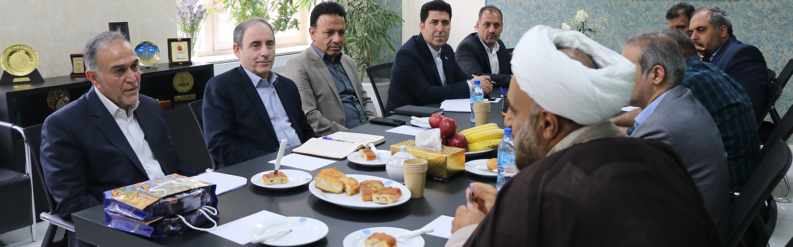برگزاری نشست مشترک مسئولان دانشکدگان فارابی دانشگاه تهران با دانشکدگان کشاورزی و منابع طبیعی دانشگاه تهران