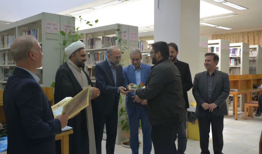 معرفی دانشجویان کتابخوان برتر دانشکدگان فارابی در سال ۱۴۰۴